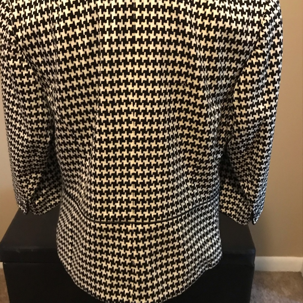Houndstooth Jacket - image 3